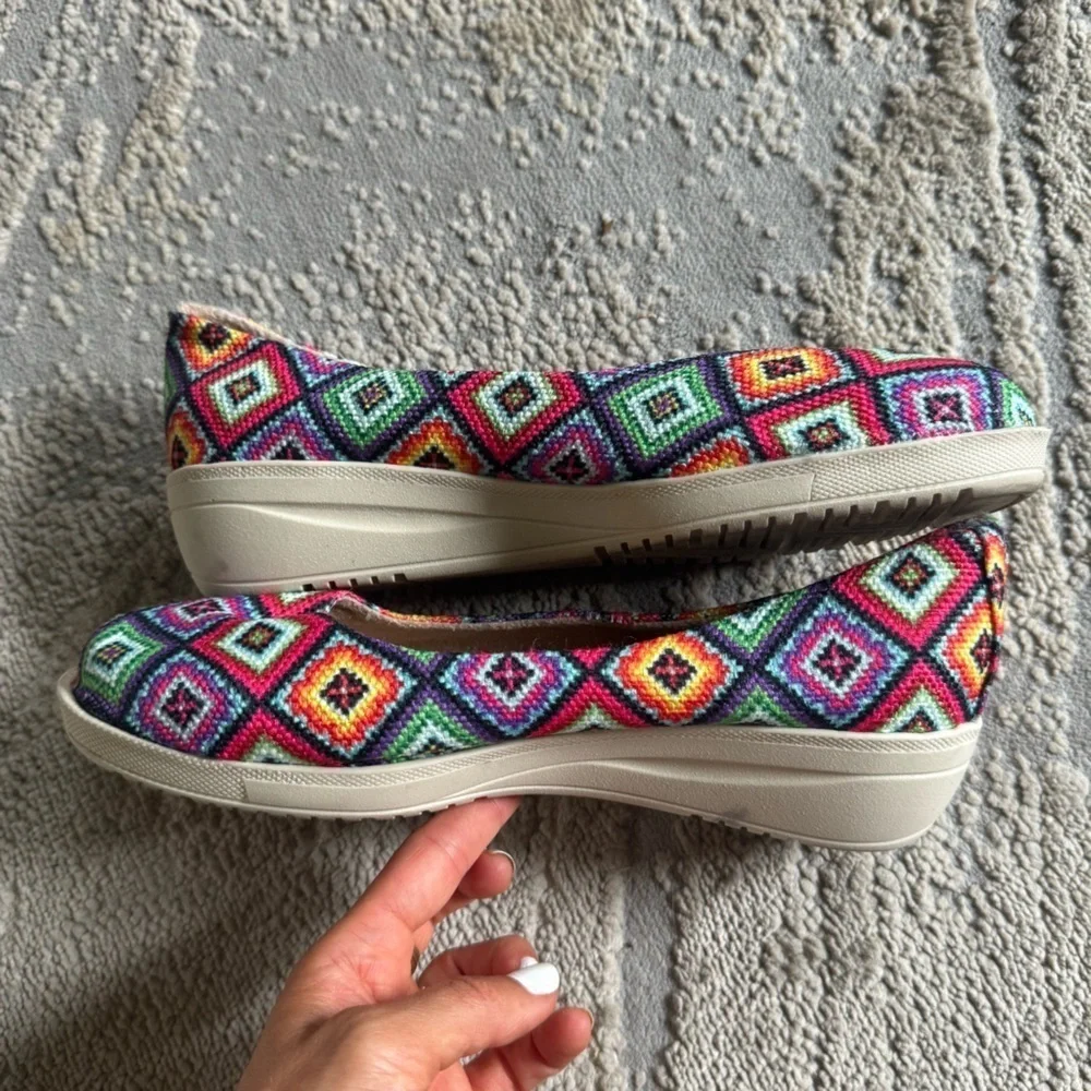 Juardo Colorful wedge made in Mexico slip on red purple blue green black 8